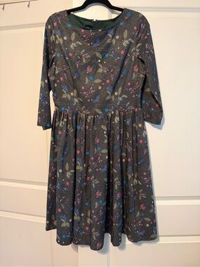 Rare Lindy Bop Dark Green Dress with Dragonfly Butterfly Accents